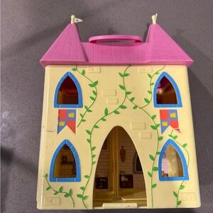 Peppa Pig Castle Playhouse